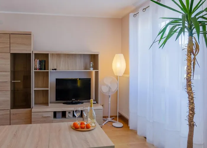 Holiday Home Neptun 12 Dwupoziomowy, 2 Lazienki, 2 Sypialnie, Balkon