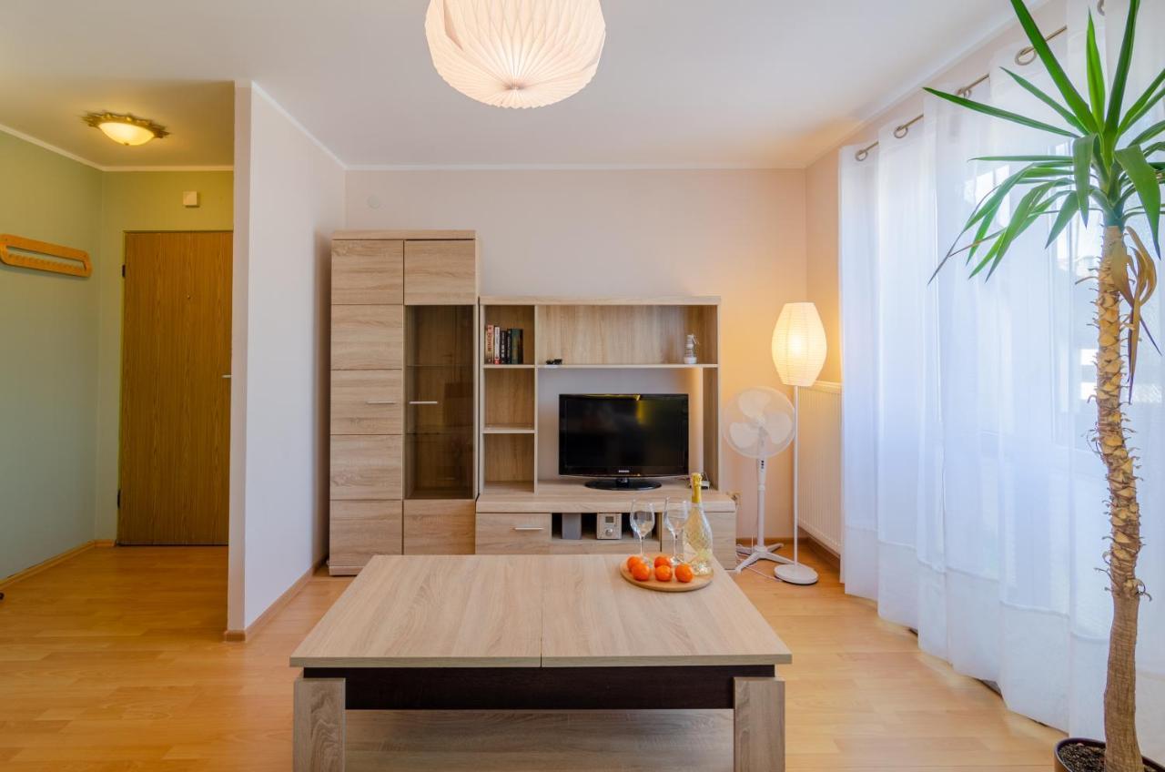 Neptun 12 Dwupoziomowy, 2 Lazienki, 2 Sypialnie, Balkon *